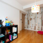 子ども部屋はいつから必要？ 理想的な間取りや家具の選び方は？