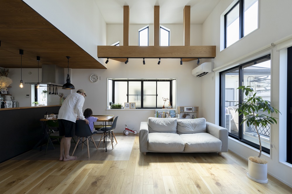 事例： https://hikarinobe.com/constructioncase/case_0104/ より