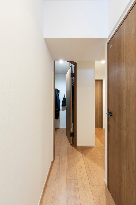 死角を作らない収納プラン（事例：https://hikarinobe.com/constructioncase/case_0094/より）