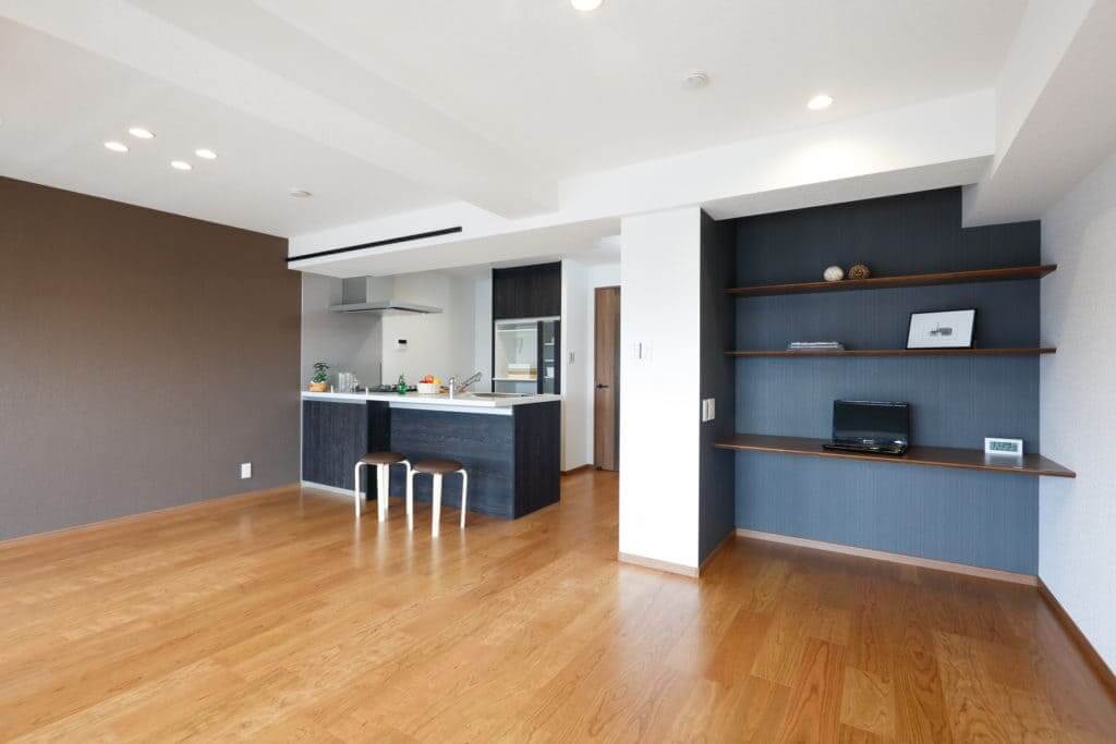 書斎・バー・シアター。充実のリラックスタイムをリビングで