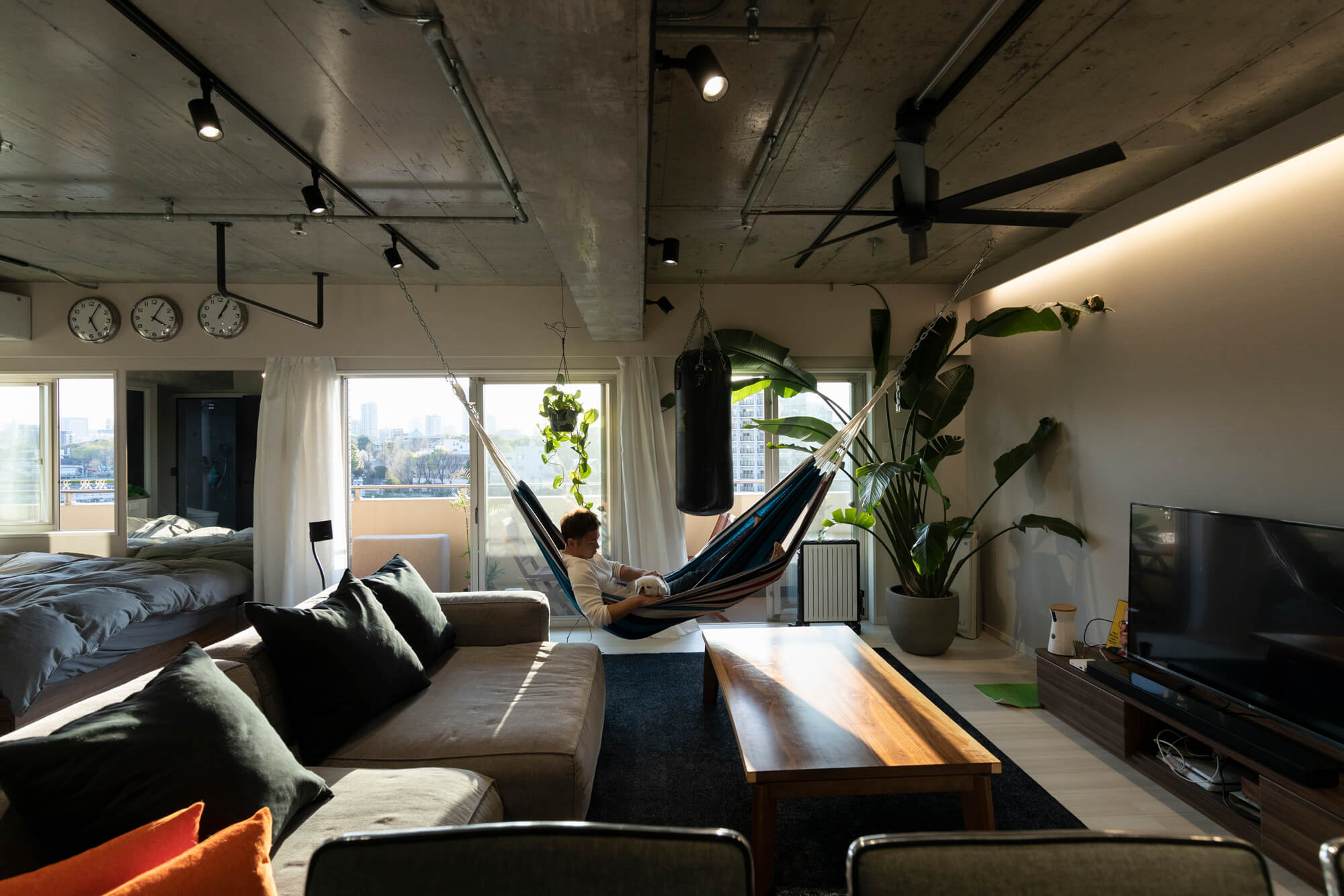 都市とオアシス　