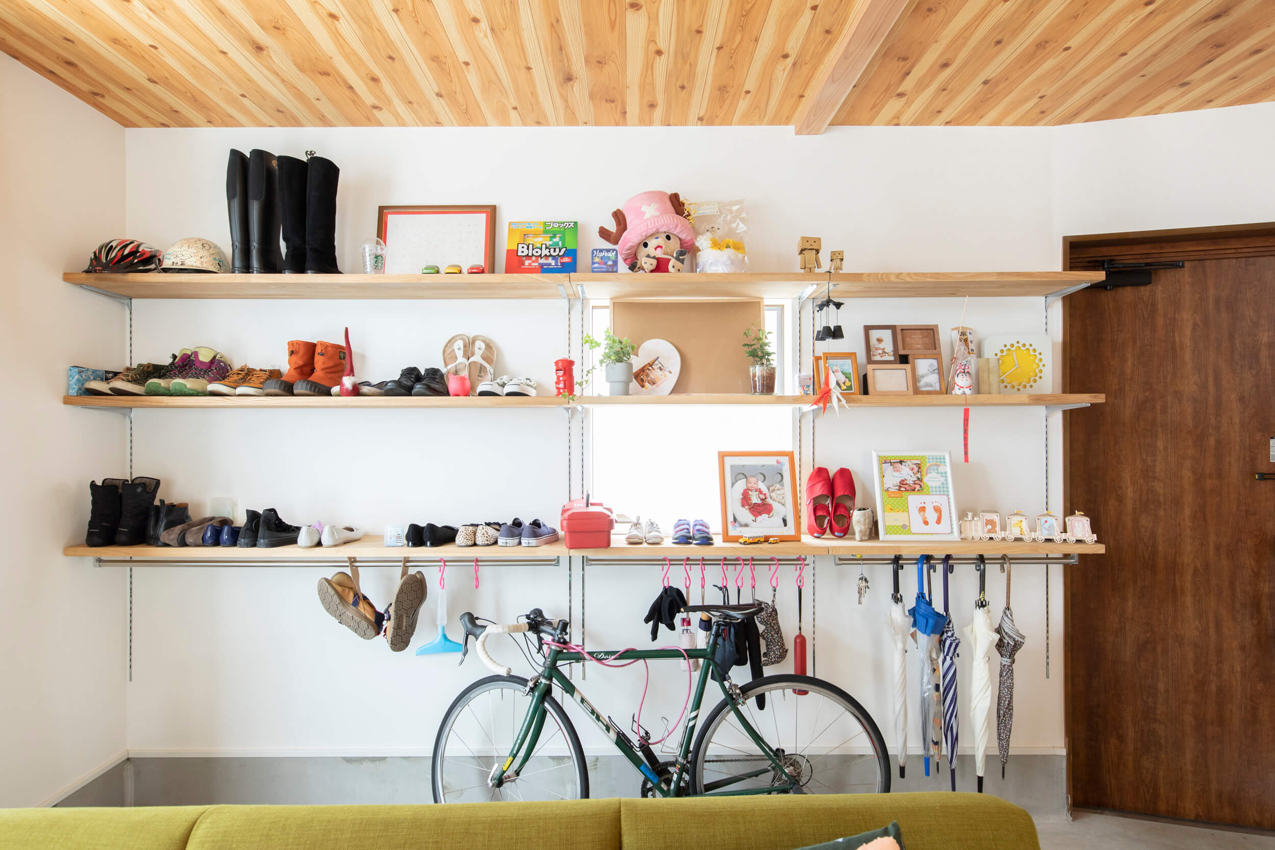 木を感じる開放的な住まい